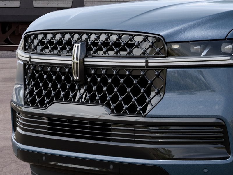 2027 Lincoln Navigator 4X4 RESERVE L
