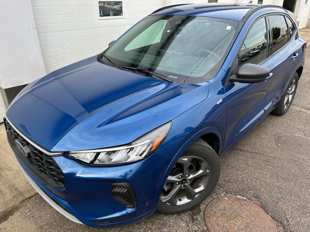 2023 Ford Escape Hybrid ST-Line
