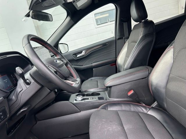 2023 Ford Escape Hybrid ST-Line