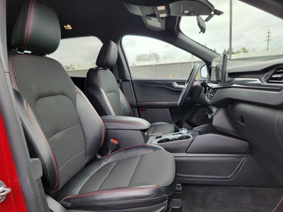 2023 Ford Escape ST-Line Select