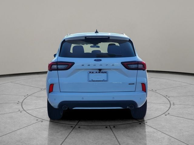 2023 Ford Escape Hybrid ST-Line Select