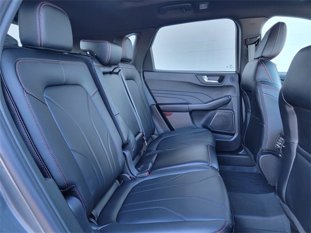 2025 Ford Escape ST-Line Elite