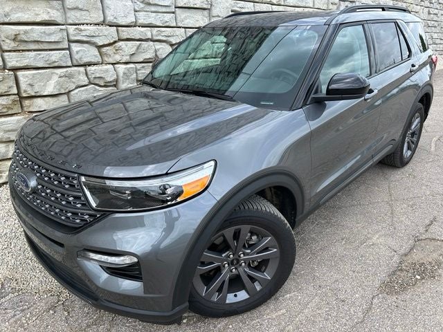 2023 Ford Explorer XLT 4WD's photo