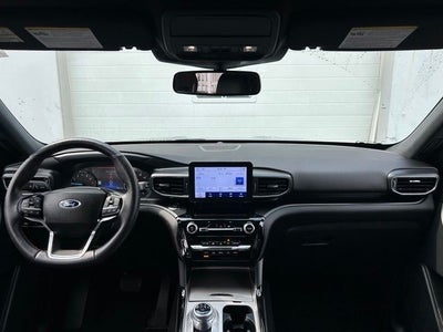 2023 Ford Explorer ST-Line