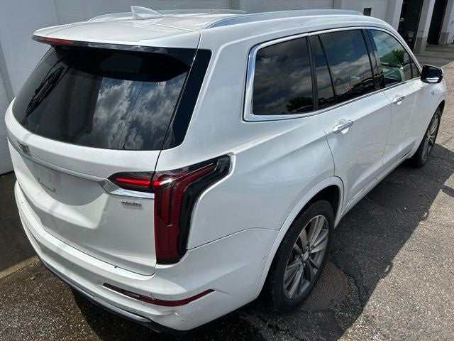 2021 Cadillac XT6 Premium Luxury