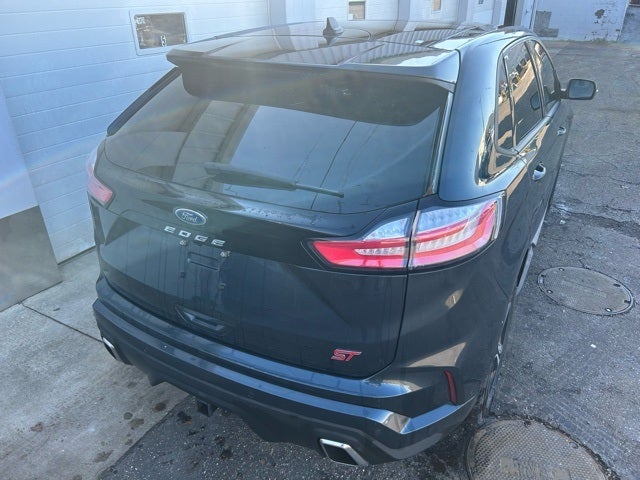 2023 Ford Edge ST