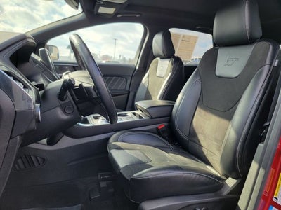 2023 Ford Edge ST