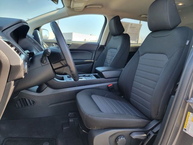 2023 Ford Edge SE
