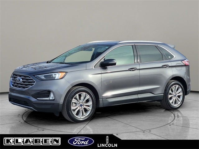 2022 Ford Edge Titanium