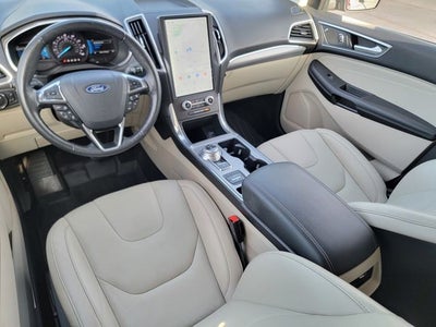 2021 Ford Edge Titanium