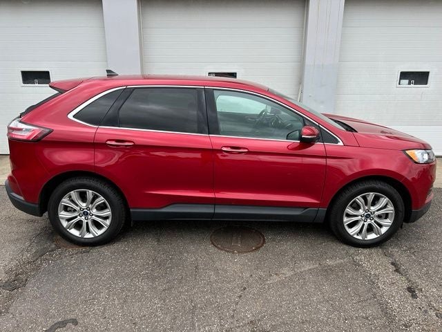 2021 Ford Edge Titanium