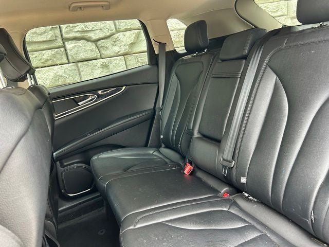 2022 Lincoln Nautilus Standard