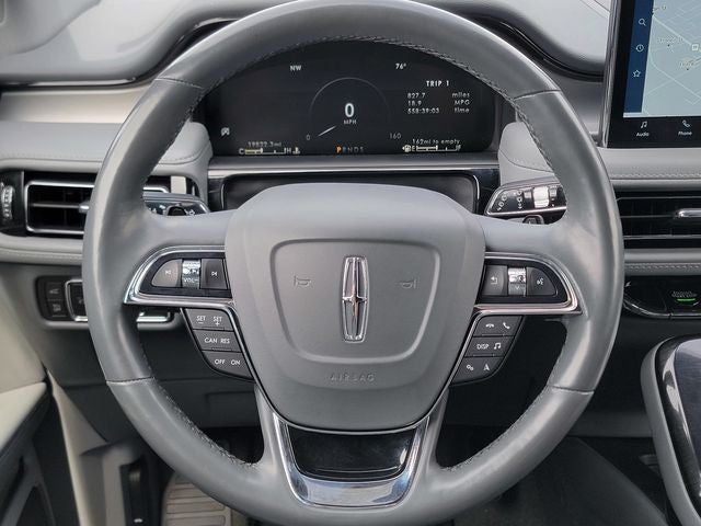 2023 Lincoln Nautilus Reserve