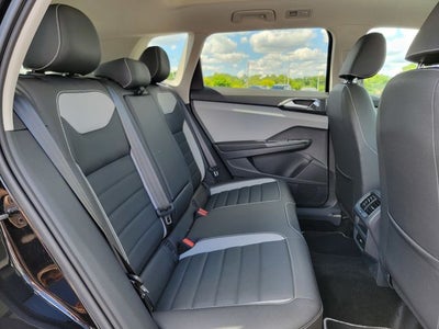 2024 Volkswagen Taos 1.5T SEL
