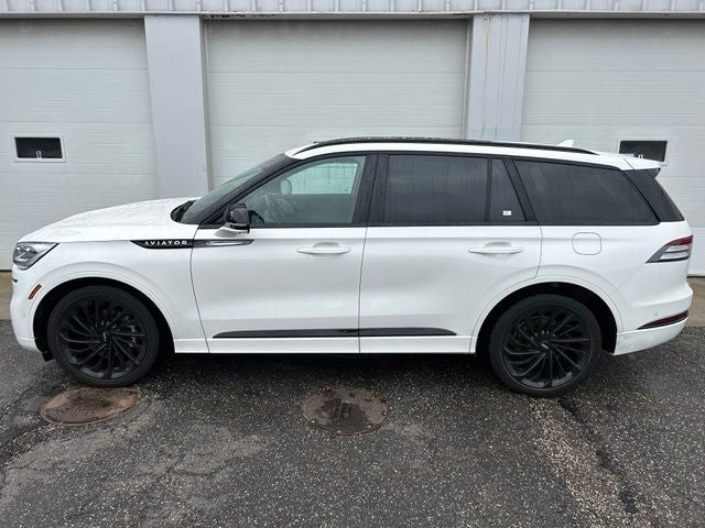 2022 Lincoln Aviator Reserve Premium