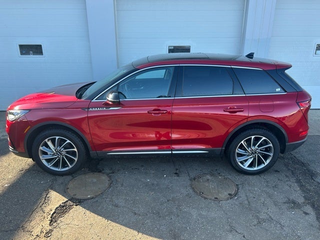 2023 Lincoln Corsair Standard