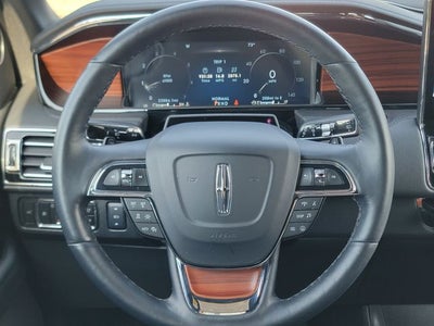 2024 Lincoln Navigator Premiere