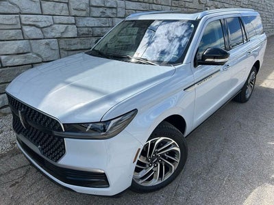 2025 Lincoln Navigator L Reserve