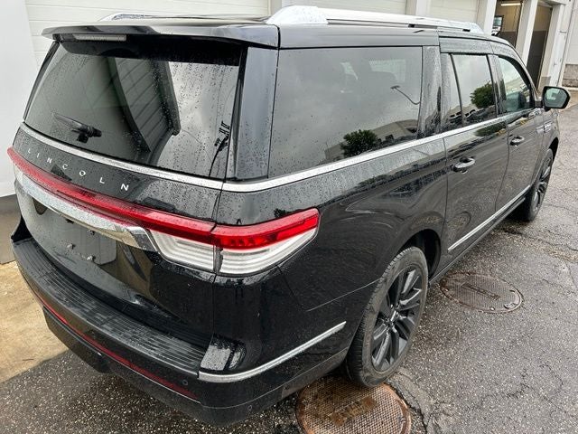 2023 Lincoln Navigator L Reserve