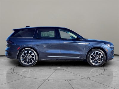 2024 Lincoln Nautilus Reserve