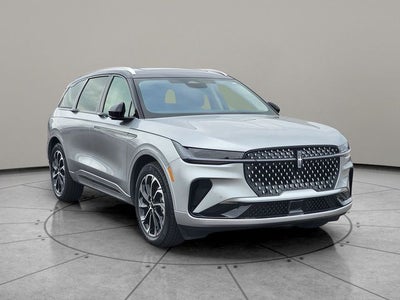 2025 Lincoln Nautilus Reserve