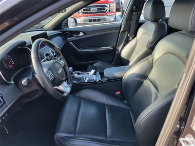 2022 Kia Stinger GT-Line