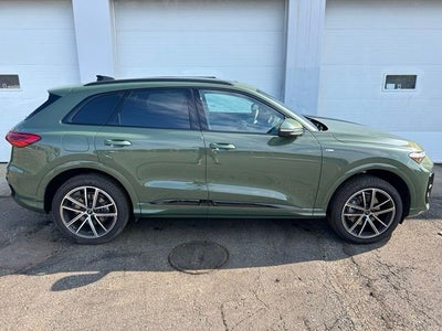 2026 Audi Q5 2.0T Premium Plus quattro