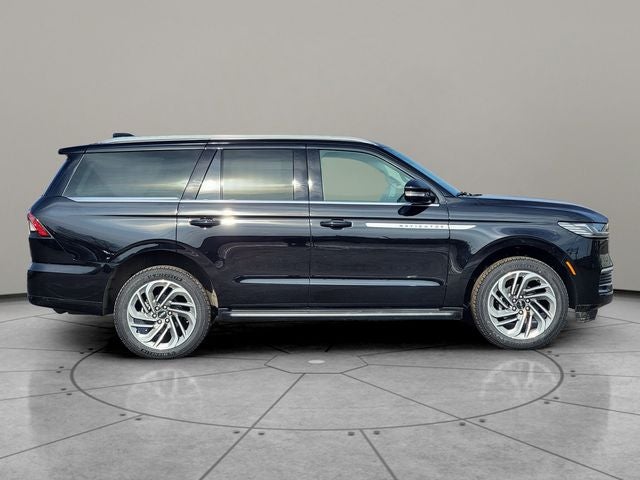 2026 Lincoln Navigator Premiere