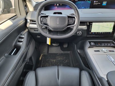 2026 Lincoln Navigator Premiere