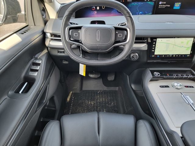 2026 Lincoln Navigator Premiere