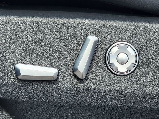 2026 Lincoln Navigator Premiere