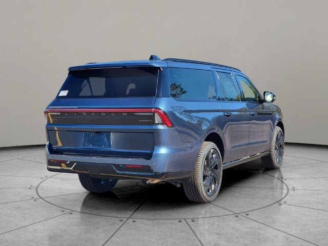 2027 Lincoln Navigator Reserve L