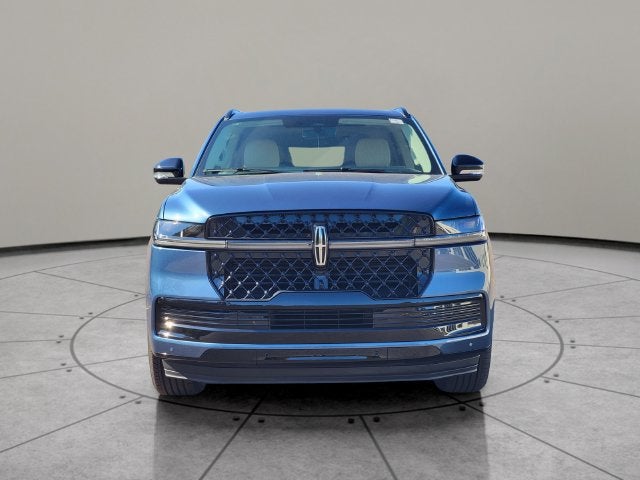 2027 Lincoln Navigator Reserve L