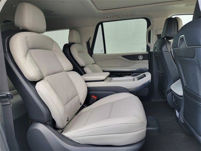 2025 Lincoln Navigator Reserve-L