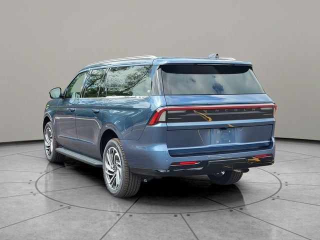2027 Lincoln Navigator Premiere L