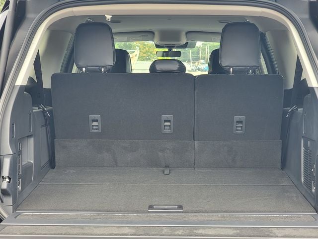 2027 Lincoln Navigator Premiere L
