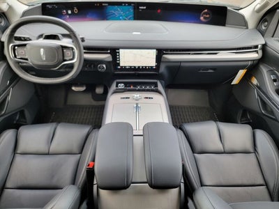 2027 Lincoln Navigator Premiere L