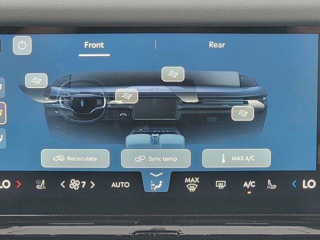 2027 Lincoln Navigator Premiere L