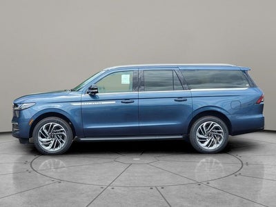 2027 Lincoln Navigator Premiere L