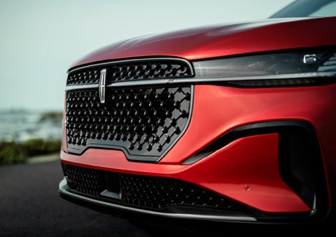 The sleek grille of a 2025 Lincoln Nautilus® SUV with the available Jet Appearance Package makes a bold statement. | Klaben Lincoln in Kent OH