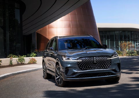 A 2026 Lincoln Black Label™ Aviator® SUV is shown with the available Special Edition Package. | Klaben Lincoln in Kent OH