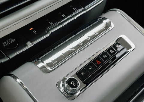 The piano key gear selector of a 2027 Lincoln Aviator® Back Label™ SUV. | Klaben Lincoln in Kent OH